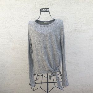 Olivia Rae size knot Top Sweater XL